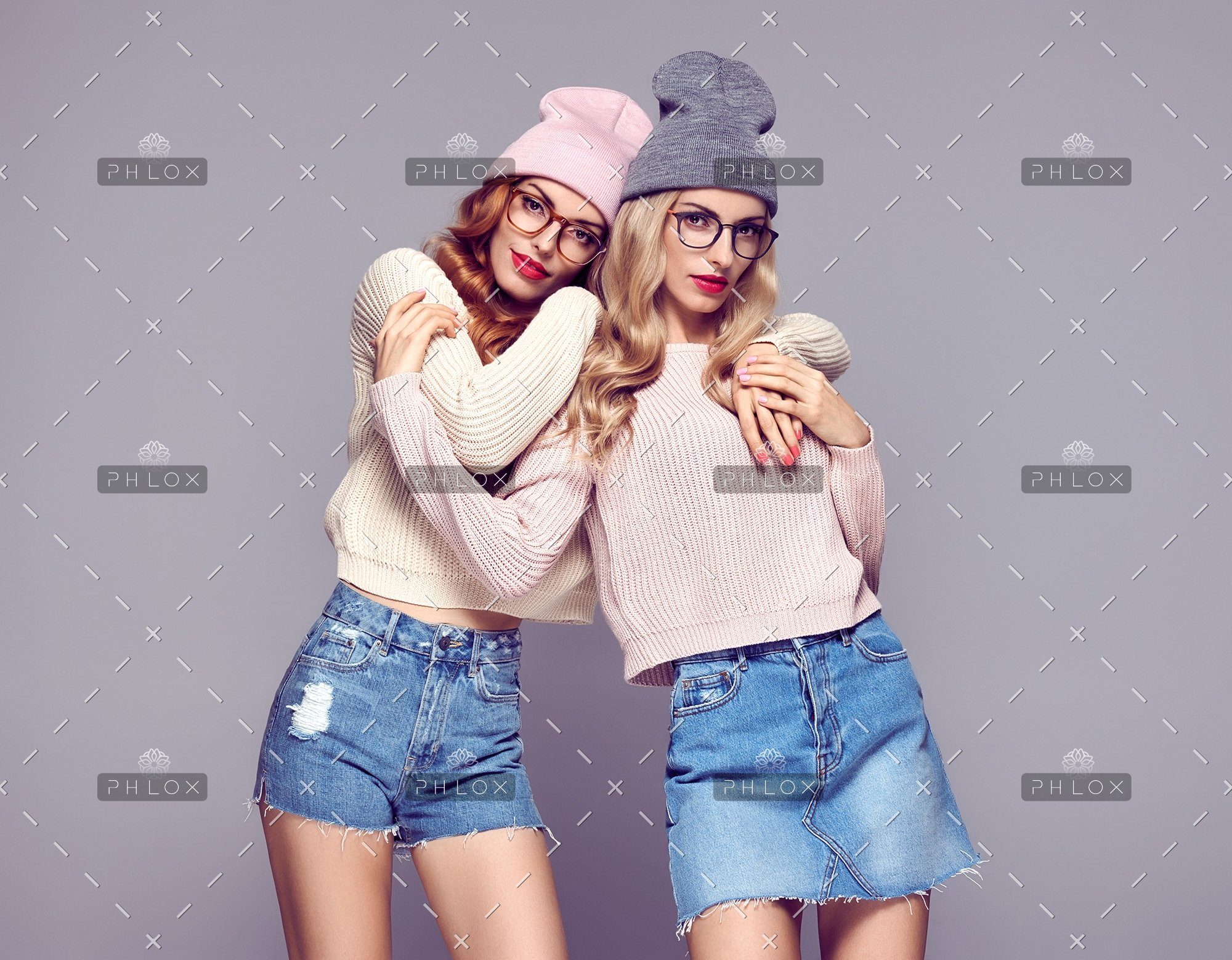 demo-attachment-733-fashion-young-hipster-woman-sisters-best-friends-PBNMDBN