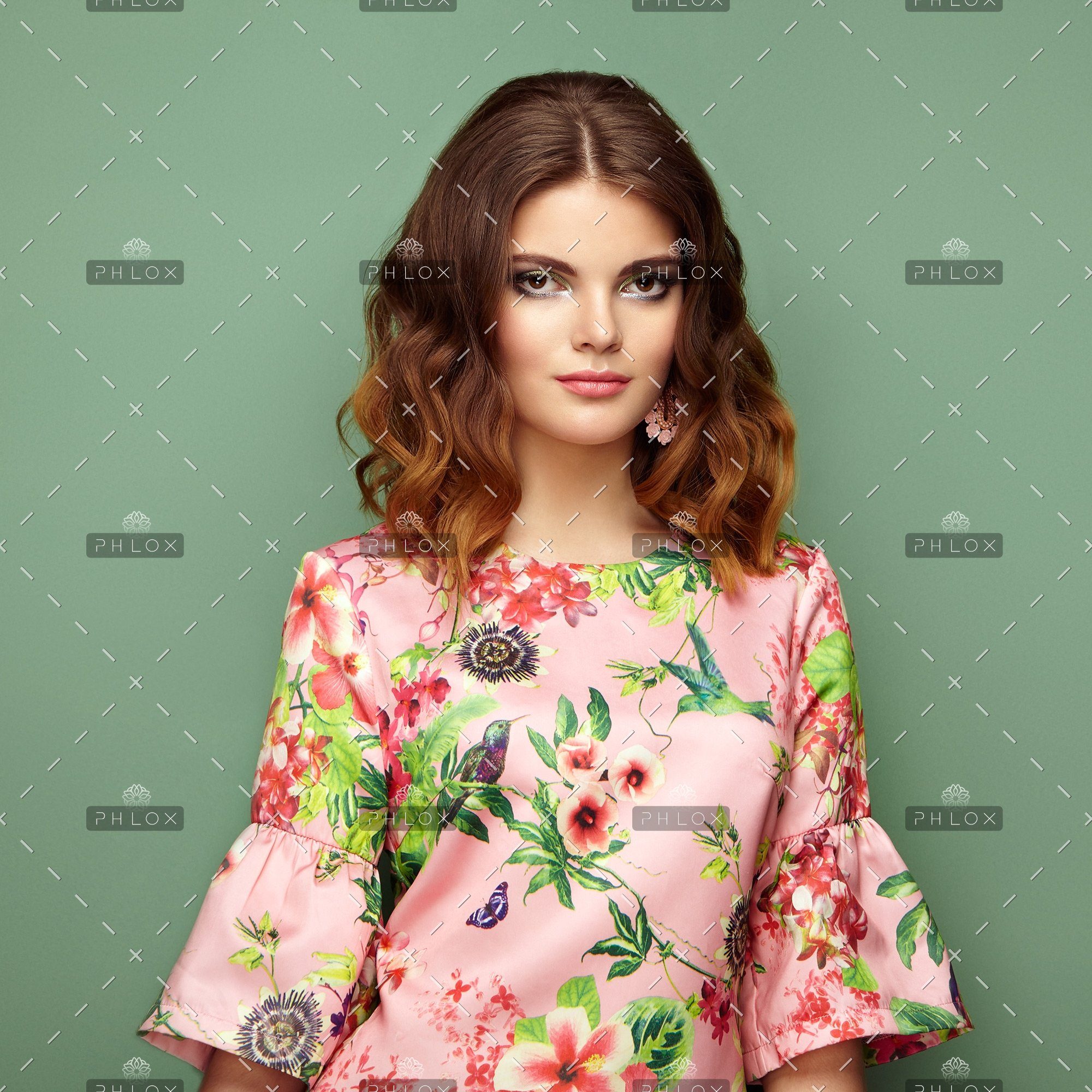 demo-attachment-696-floral-spring-summer-2